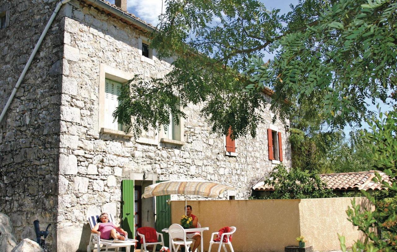 1 Bedroom Nice Apartment In La Beaume Labeaume Exterior foto